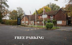 Trivelles Waterhall Country Gatwick Hotel & Airport Parking Crawley (west Sussex)  United Kingdom